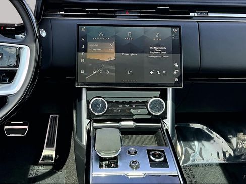 Used 2023 Land Rover Range Rover Autobiography AWD/4WD image 18