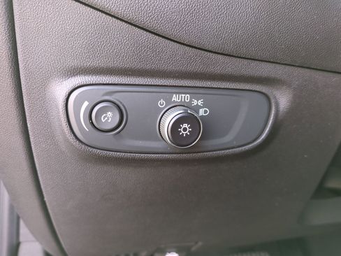 Certified 2022 Chevrolet Equinox LT image 17