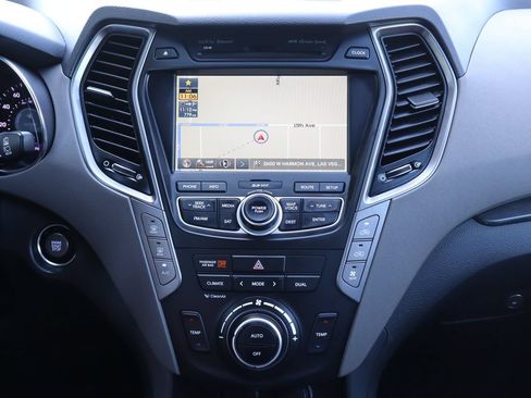 Used 2013 Hyundai Santa Fe Limited w/ Technology Pkg AWD/4WD image 38