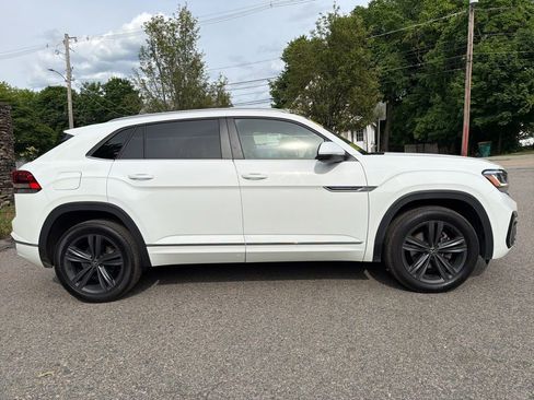 Used 2020 Volkswagen Atlas Cross Sport SE w/ Panoramic Sunroof Package AWD/4WD image 7