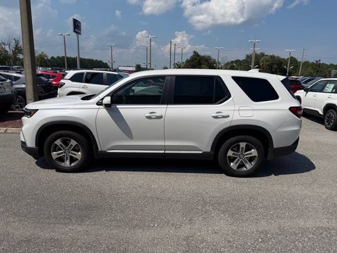 Used 2024 Honda Pilot EX-L image 10