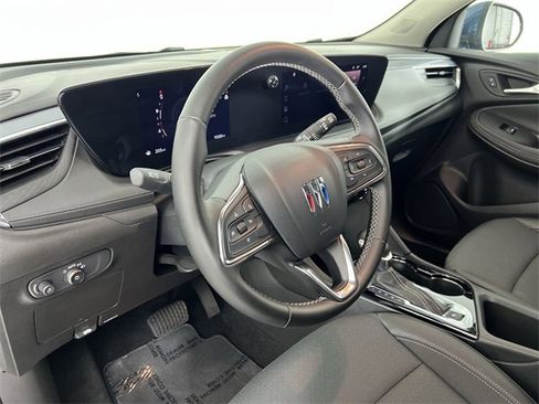 Certified 2025 Buick Encore GX Preferred image 34