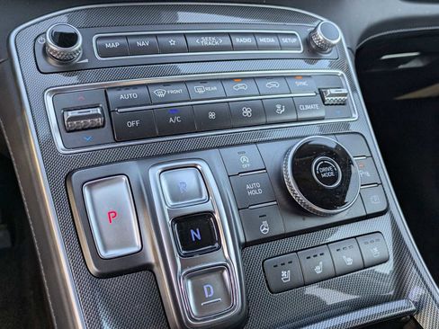 Used 2022 Hyundai Santa Fe Limited w/ Cargo Package image 33