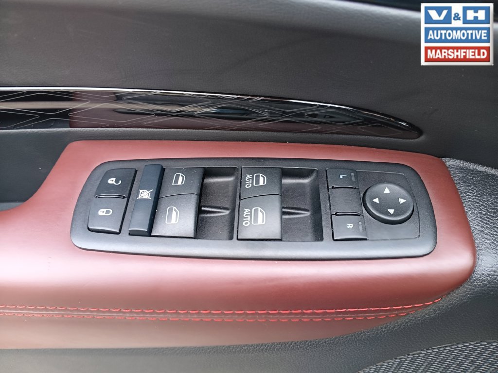 Used 2024 Dodge Durango Citadel AWD/4WD image 17