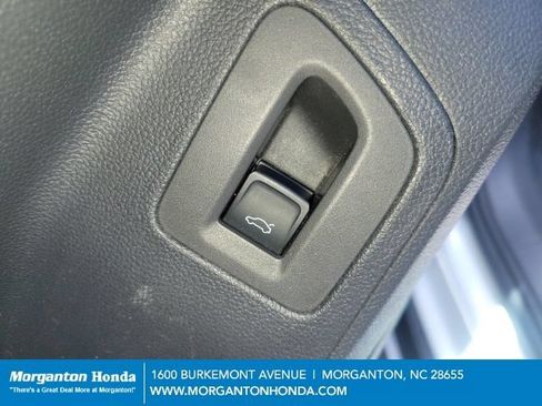 Used 2023 Volkswagen Atlas SEL Premium AWD/4WD image 13