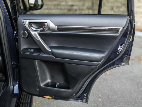 Used 2022 Lexus GX 460 Premium image 15