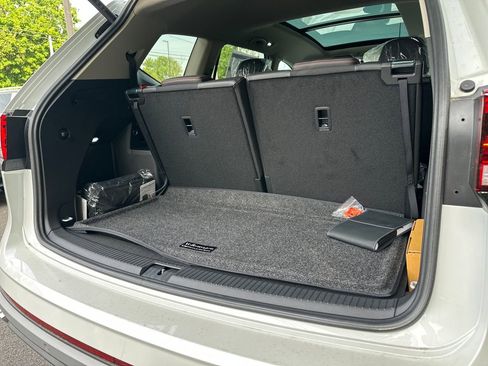 New 2026 Volkswagen Atlas Peak Edition AWD/4WD image 20