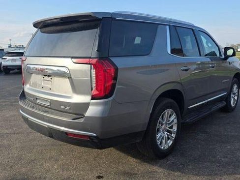 Used 2021 GMC Yukon SLT w/ SLT Luxury Plus Package image 6