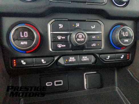 Used 2022 Chevrolet Tahoe Z71 w/ Z71 Off-Road Package image 33