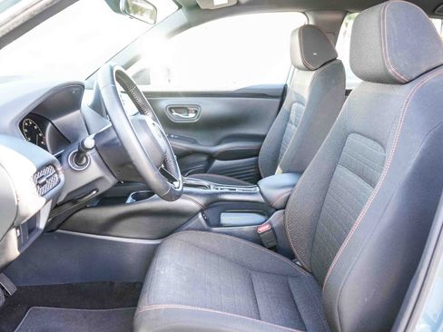 Used 2025 Honda HR-V Sport image 21