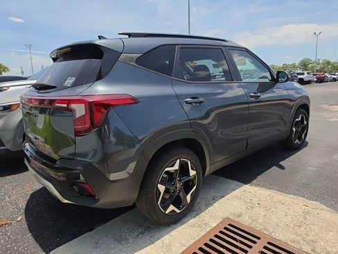 Certified 2025 Kia Seltos S FWD image 19