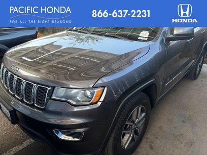 Used 2018 Jeep Grand Cherokee Laredo