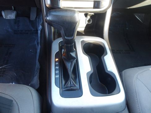 Used 2016 Chevrolet Colorado LT w/ LT Convenience Package image 25