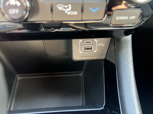 Used 2025 Jeep Compass Limited w/ High Altitude Package AWD/4WD image 21