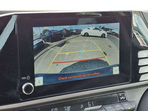 Used 2025 Toyota Camry LE FWD image 17