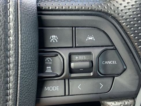 Certified 2024 Toyota Tacoma SR5 AWD/4WD image 28