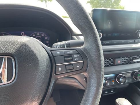 Certified 2025 Honda Accord SE image 24