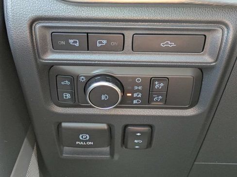 Used 2021 Ford F150 Lariat w/ Equipment Group 502A High AWD/4WD image 25