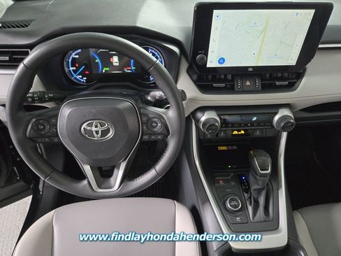 Used 2025 Toyota RAV4 XLE Premium w/ Weather Package image 18