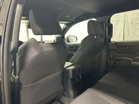 Used 2025 Toyota 4Runner SR5 image 47