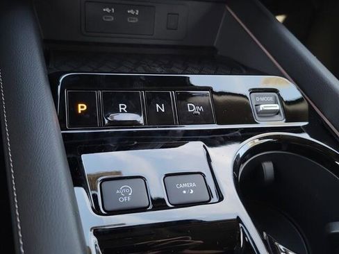 New 2025 Nissan Murano SL image 17