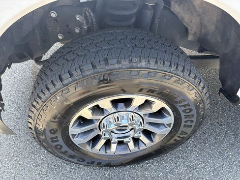 Used 2022 Ford F250 Lariat AWD/4WD image 9