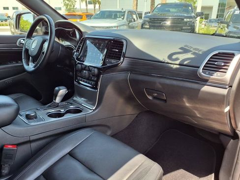Used 2022 Jeep Grand Cherokee Limited AWD/4WD image 11