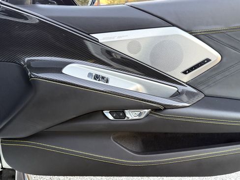 Used 2023 Chevrolet Corvette Z06 w/ Z07 Performance Package image 39