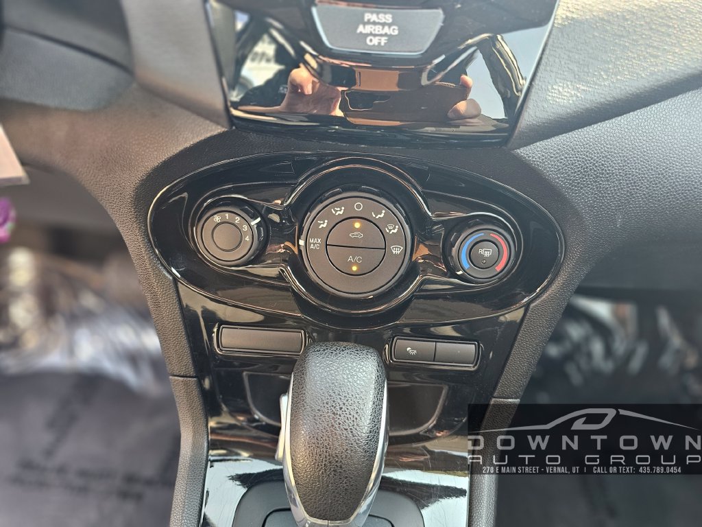 Used 2019 Ford Fiesta SE w/ Equipment Group 201A FWD image 15