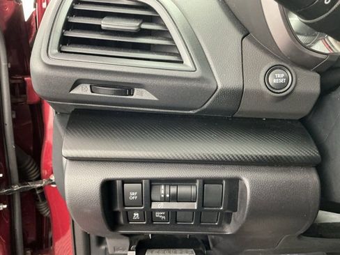 Used 2018 Subaru Impreza 2.0i Premium w/ Eyesight & BSD & Rcta image 26