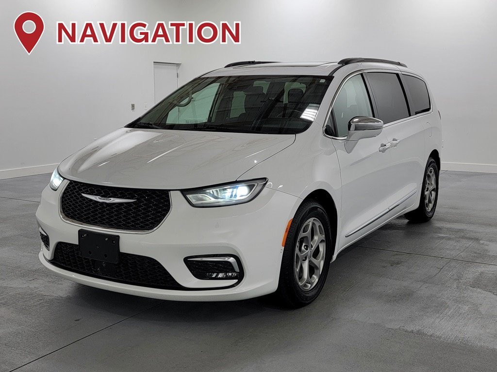 Used 2022 Chrysler Pacifica Limited FWD image 4