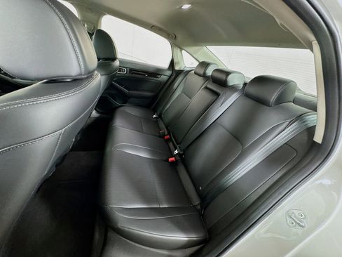 Certified 2024 Honda Civic Touring image 18