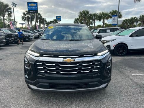 New 2026 Chevrolet Equinox LT w/ Convenience Package II FWD image 3