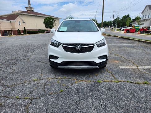 Used 2019 Buick Encore Preferred FWD image 2