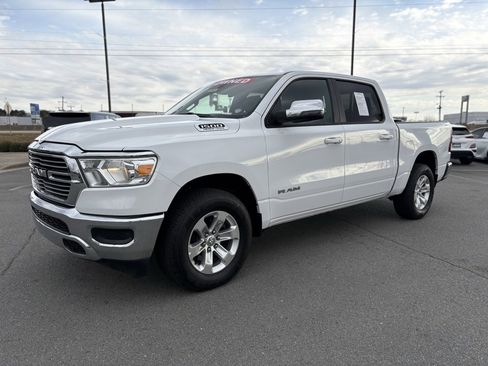 Used 2024 RAM 1500 Laramie image 3