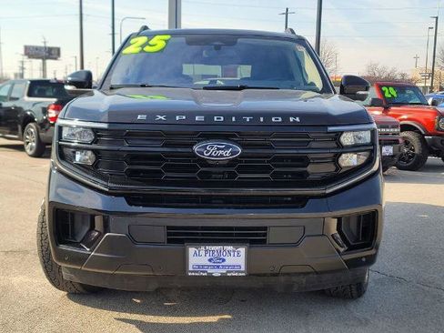 Certified 2025 Ford Expedition Max Active image 4