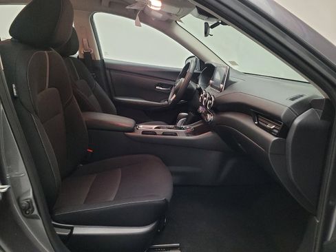 Used 2025 Nissan Sentra SV w/ All-Weather Package FWD image 21