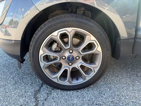 Used 2019 Ford EcoSport Titanium FWD image 28