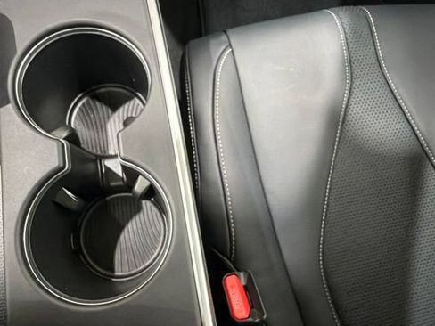 Certified 2025 Acura TLX w/ Technology Package FWD image 40