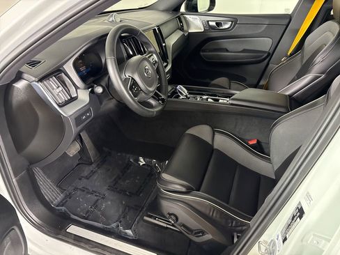 Used 2024 Volvo XC60 T8 Polestar w/ Protection Package Premier image 18