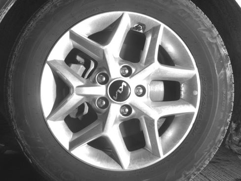 Used 2025 Kia Soul LX w/ LX Technology Package image 12