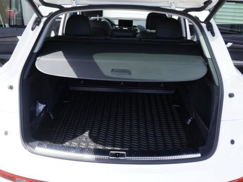 Used 2018 Audi Q5 Prestige image 49