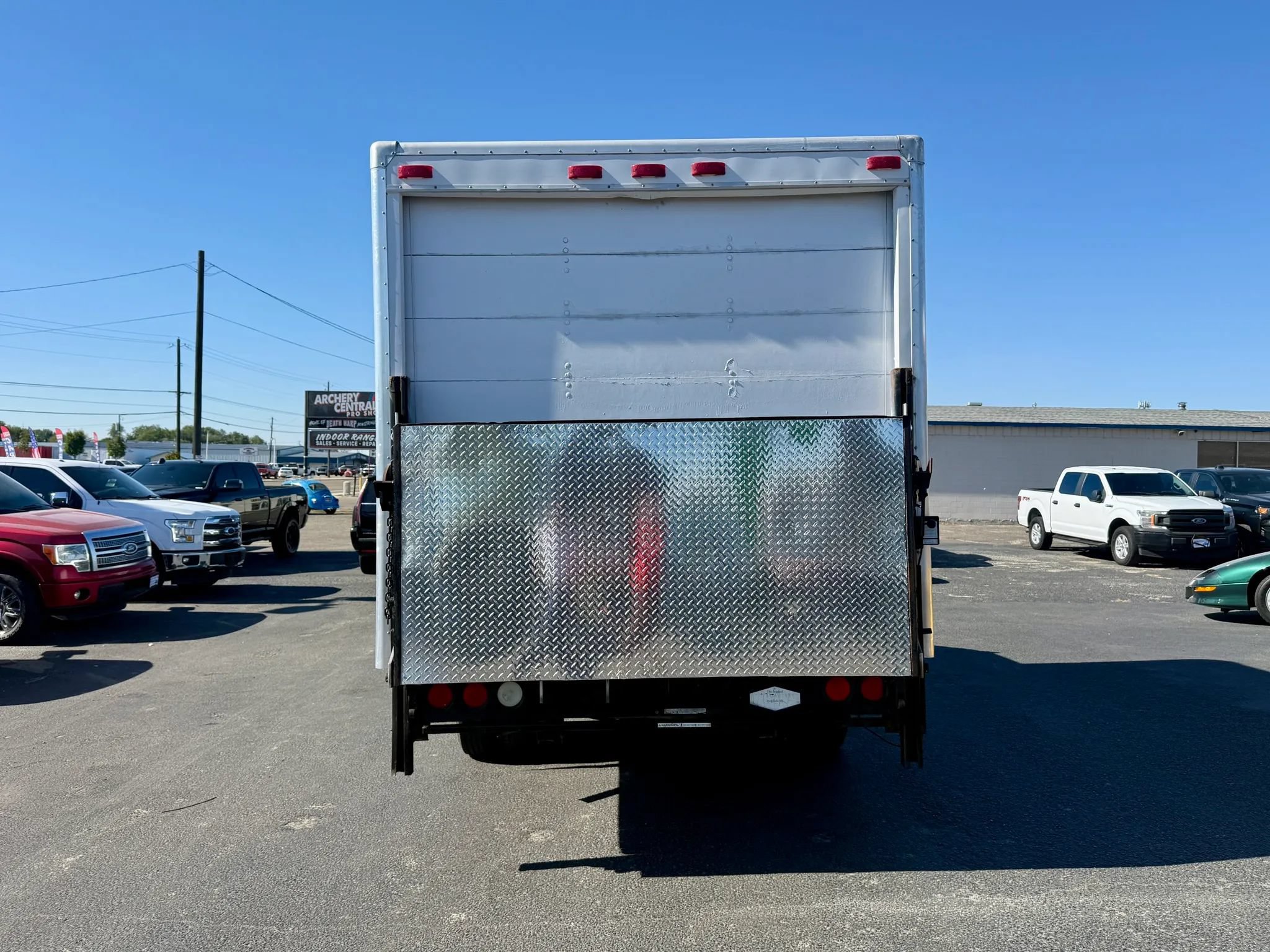 Used 2001 Chevrolet Express 3500 RWD image 4