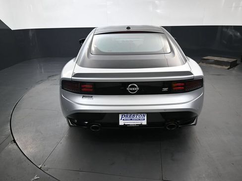 Used 2023 Nissan Z w/ Floor Mat Package (L93) RWD image 8
