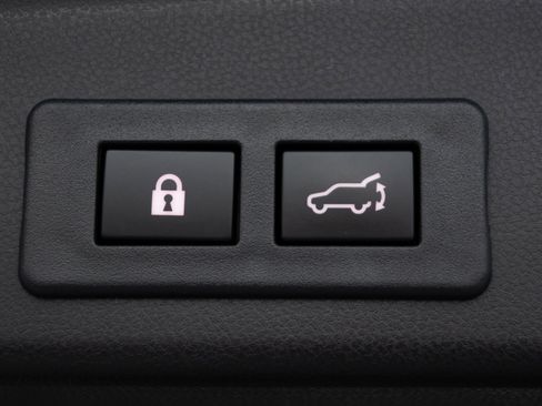 Used 2022 Subaru Ascent Premium w/ Convenience Package image 23