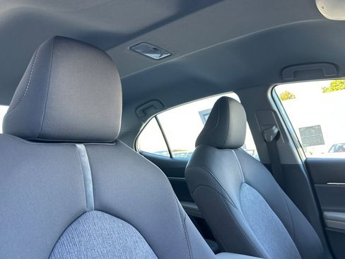 Used 2024 Toyota Camry LE FWD image 17