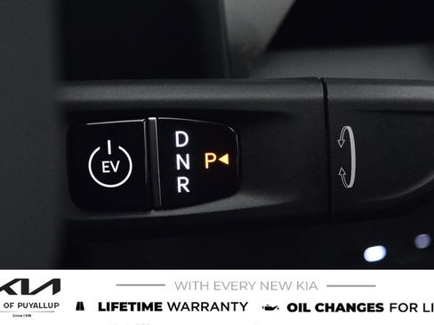 New 2026 Kia EV9 Wind AWD/4WD image 24