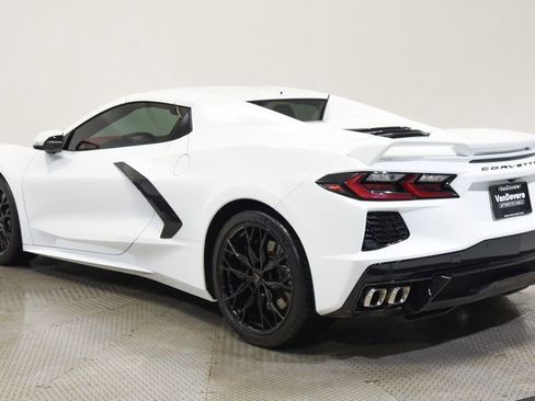 Used 2024 Chevrolet Corvette Stingray Premium Conv w/ Z51 Performance Package image 9