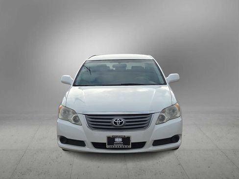 Used 2009 Toyota Avalon Limited image 3