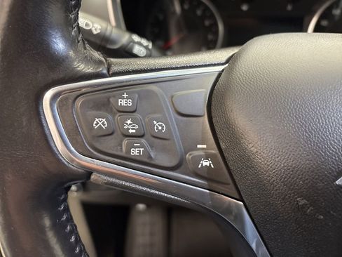 Used 2022 Chevrolet Equinox LT AWD/4WD image 24